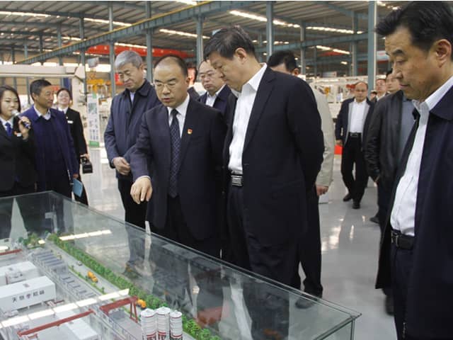 世界杯信誉买球机械参加济宁市企业技术改造暨“6501”培育工程现场推进会议