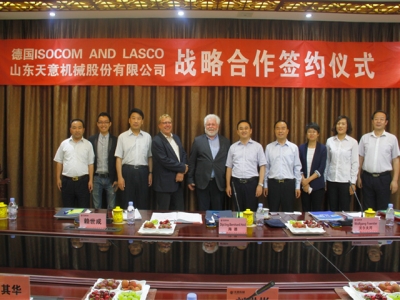 世界杯信誉买球机械与德国ISOCOM  AND LASCO签署战略合作