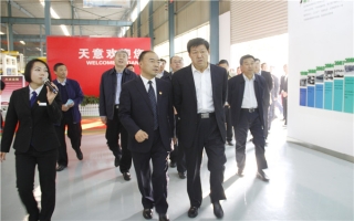 济宁市副市长张胜明莅临世界杯信誉买球机械