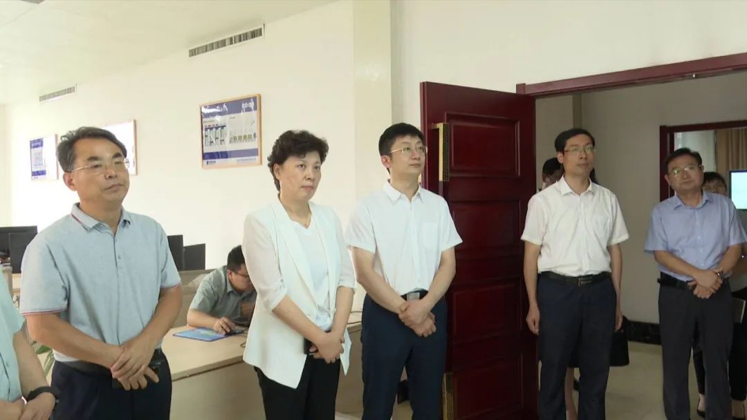 济宁市政协主席霍媛媛莅临世界杯信誉买球考察调研“界别同心汇”试点准备及建设情况